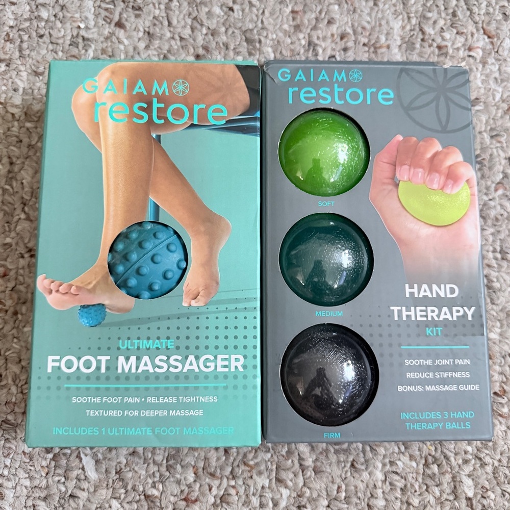 GAIAM Restore Hand & Foot Therapy Kit - NIB